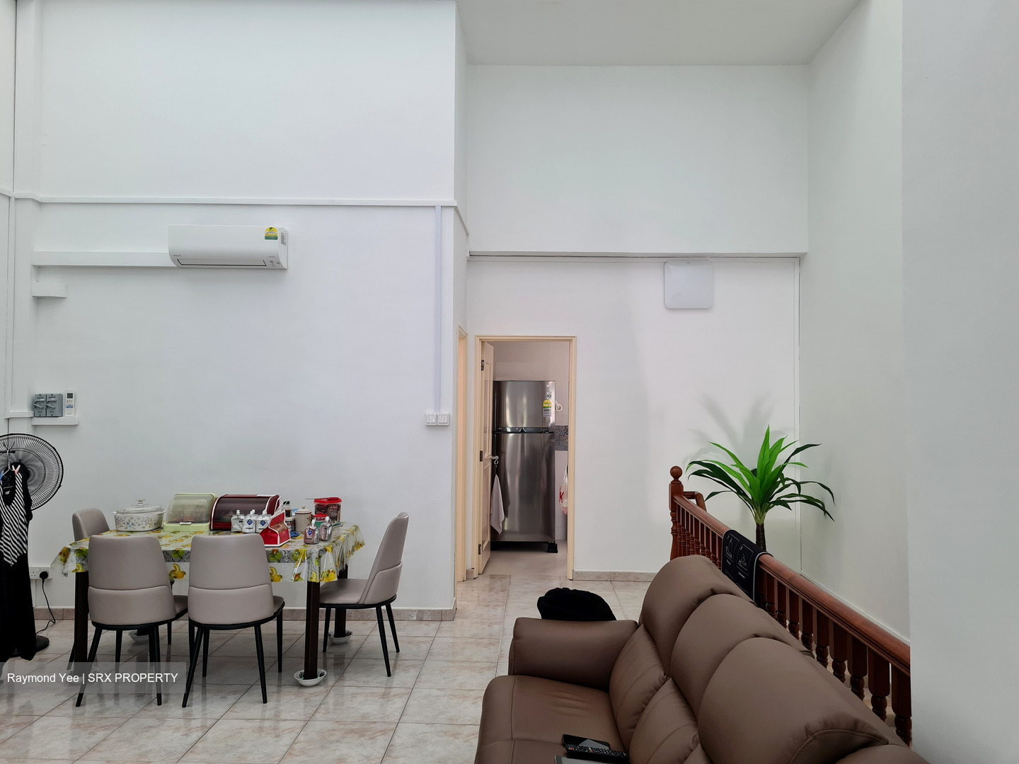 Sembawang Road (D26), Shop House #592488291